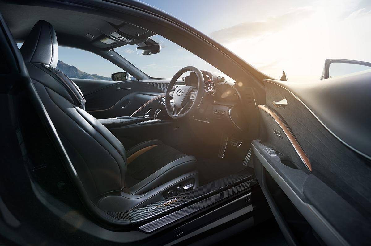 レクサスLC＆RCに特別仕様車登場！　LCは航空機からヒントを得た空力アイテムを装備