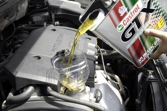 いまのクルマには「慣らし」が「必要」か「不要」か？　レーシングドライバーの答えとは