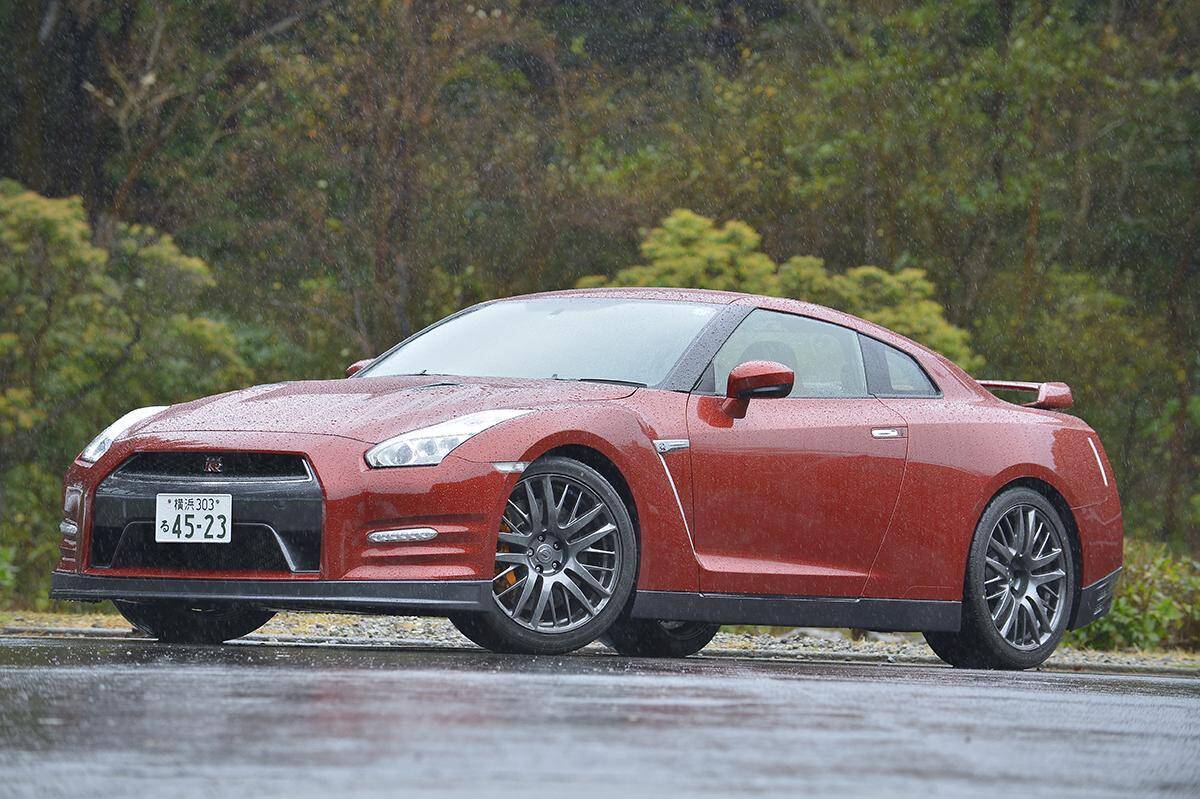 完成するのはいつ？　R35日産GT-Rが登場から10年以上も「改良」し続けるワケ