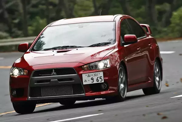 「販売現場は「ランエボ再び」の声！　三菱がスポーツモデルをやめた理由と復活の可能性」の画像