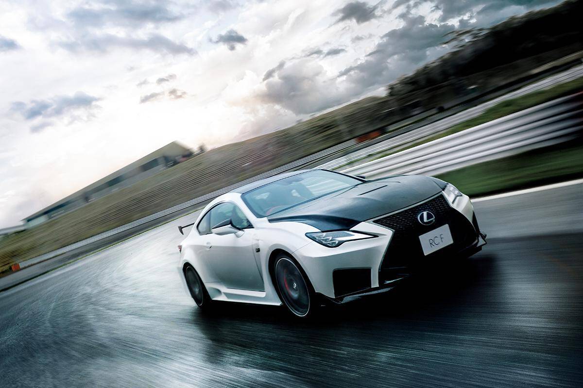 「CO2削減」「電動化」が叫ばれる時代なのに欧州車が「激速モデル」を揃えるワケ