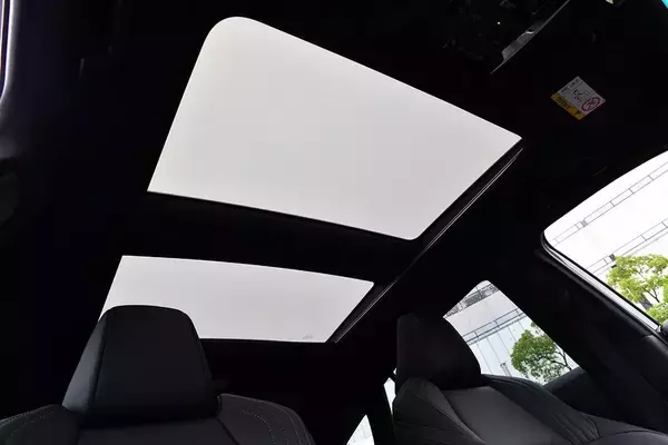 「新型トヨタ・ハリアーを生み出したワンチーム！　キーマンが語る開発秘話」の画像