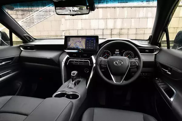 「新型トヨタ・ハリアーを生み出したワンチーム！　キーマンが語る開発秘話」の画像