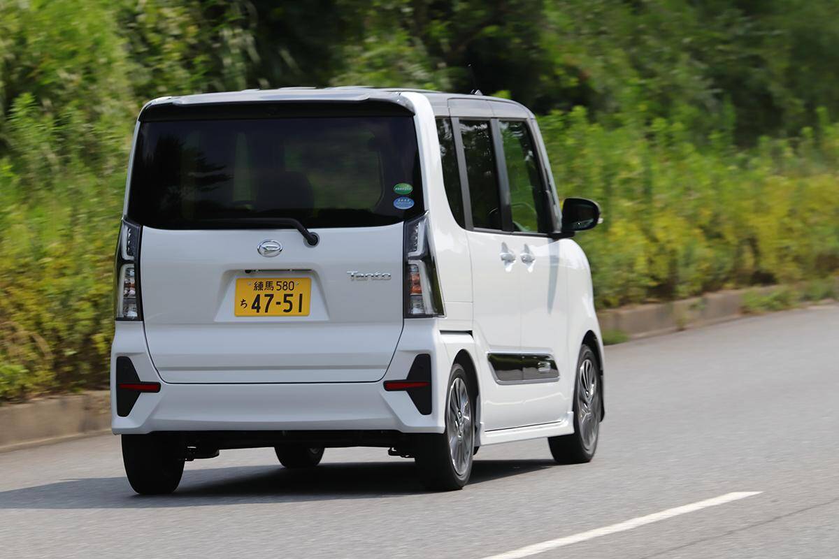 2020年の「SD戦争」は激戦の様相！　スズキvsダイハツの軽自動車「首位」争いを左右する「アクシデント」と行方