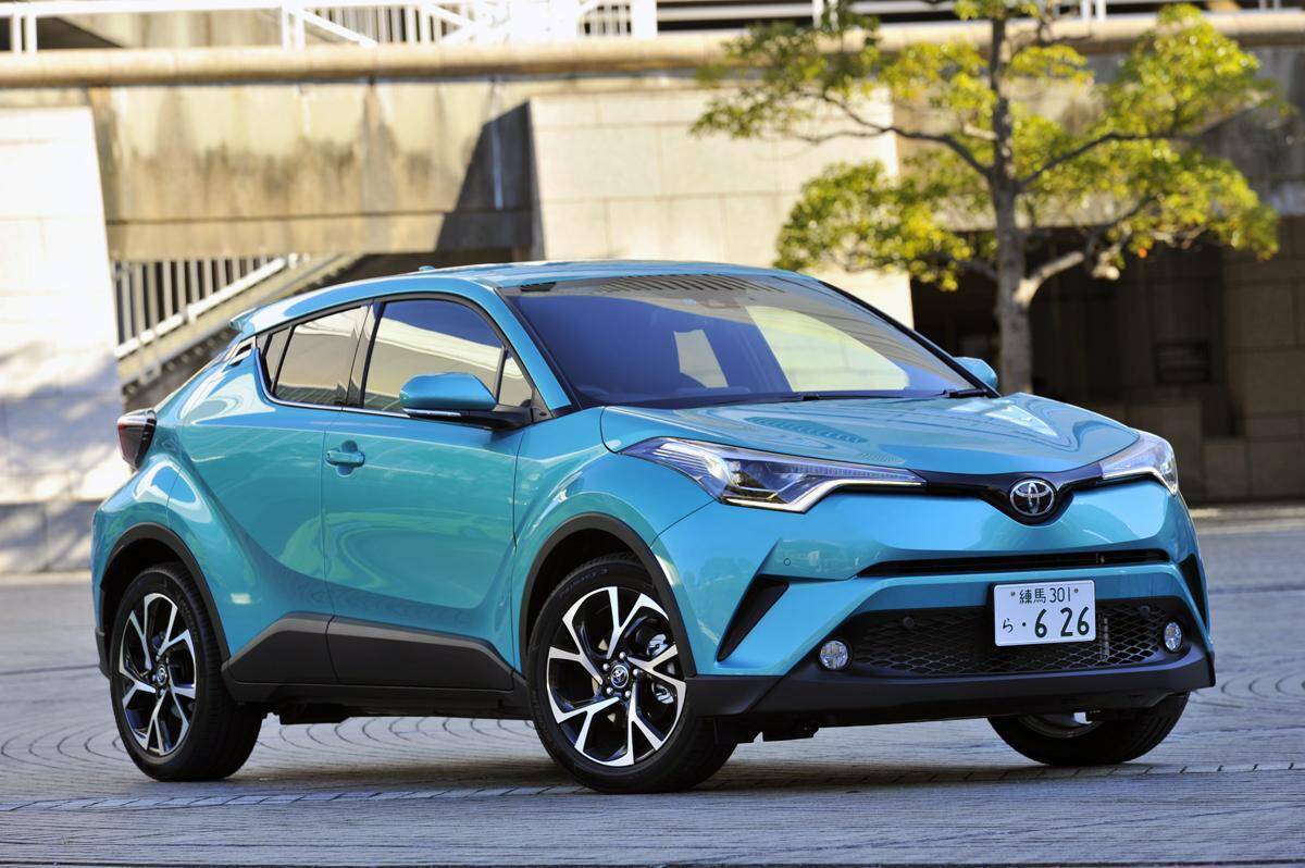 選ぶなら家族のブーイング覚悟！　後席に「ちょっと難あり」な「なんちゃって」ファミリーカー７選