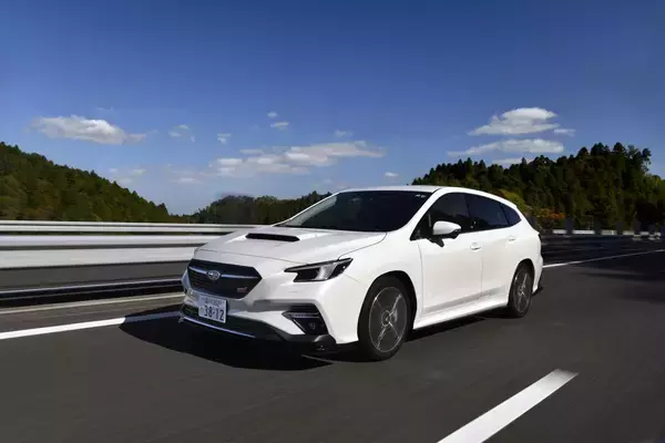 「【試乗】新型レヴォーグに公道で初乗り！　アイサイトX付きのSTI Sportが走りも静かさも乗り心地でもベストバイ」の画像