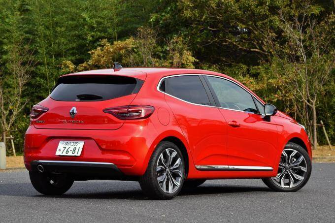 【試乗】新型ルノー・ルーテシアは国産コンパクトキラー！　極上の走りと先進の安全＆快適装備で日本を席巻する