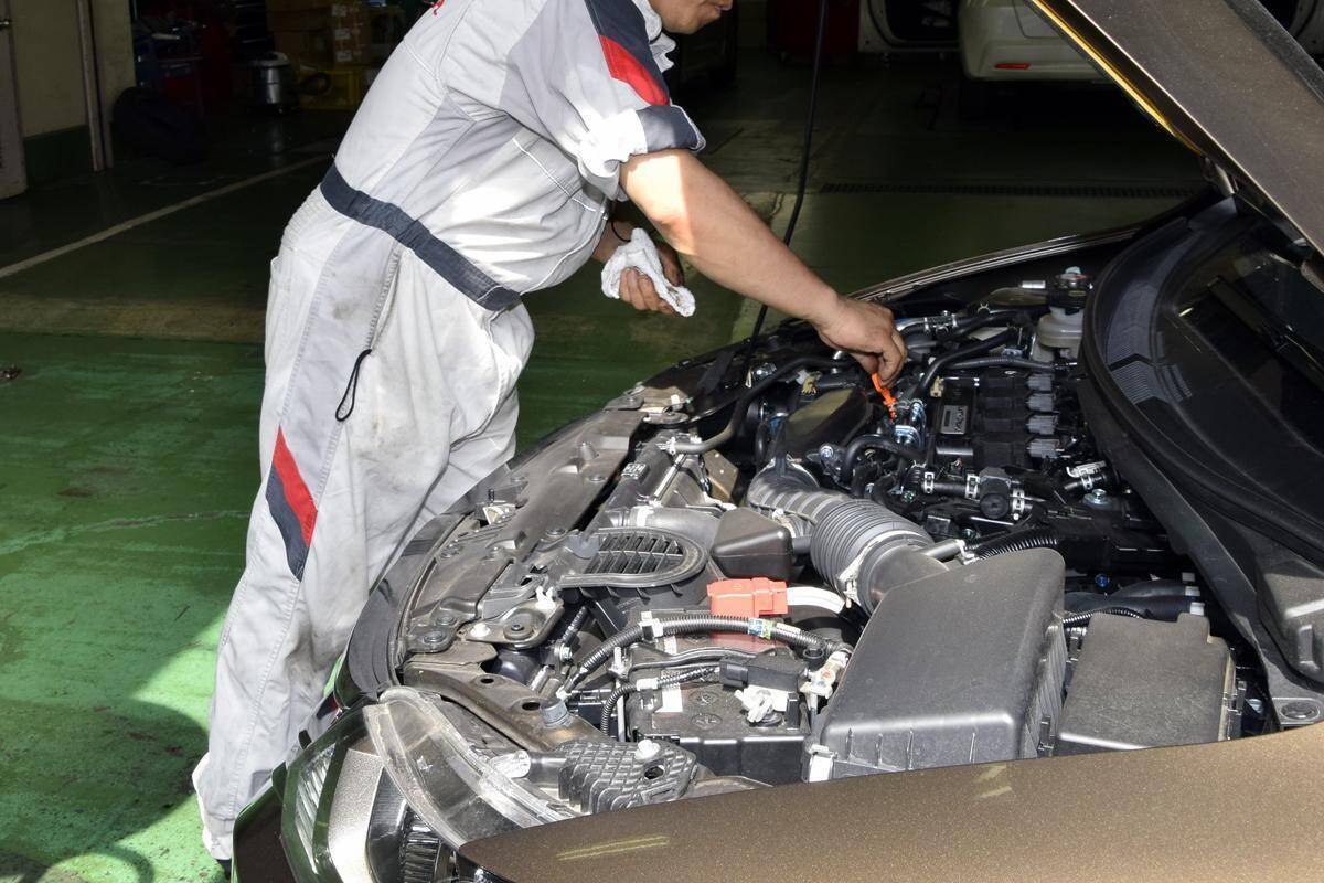 クルマをぶつけて修理に持ち込むならどこが正解？　４つの修理場所のメリット・デメリットを紹介