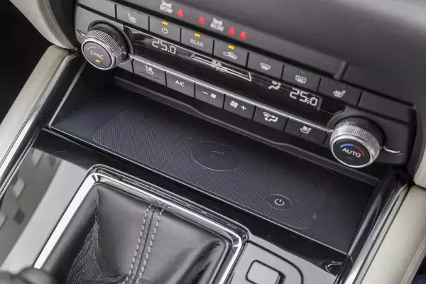 「見た目も走りも質感大幅アップ！　マツダCX-5＆CX-8の商品改良モデルを発売」の画像
