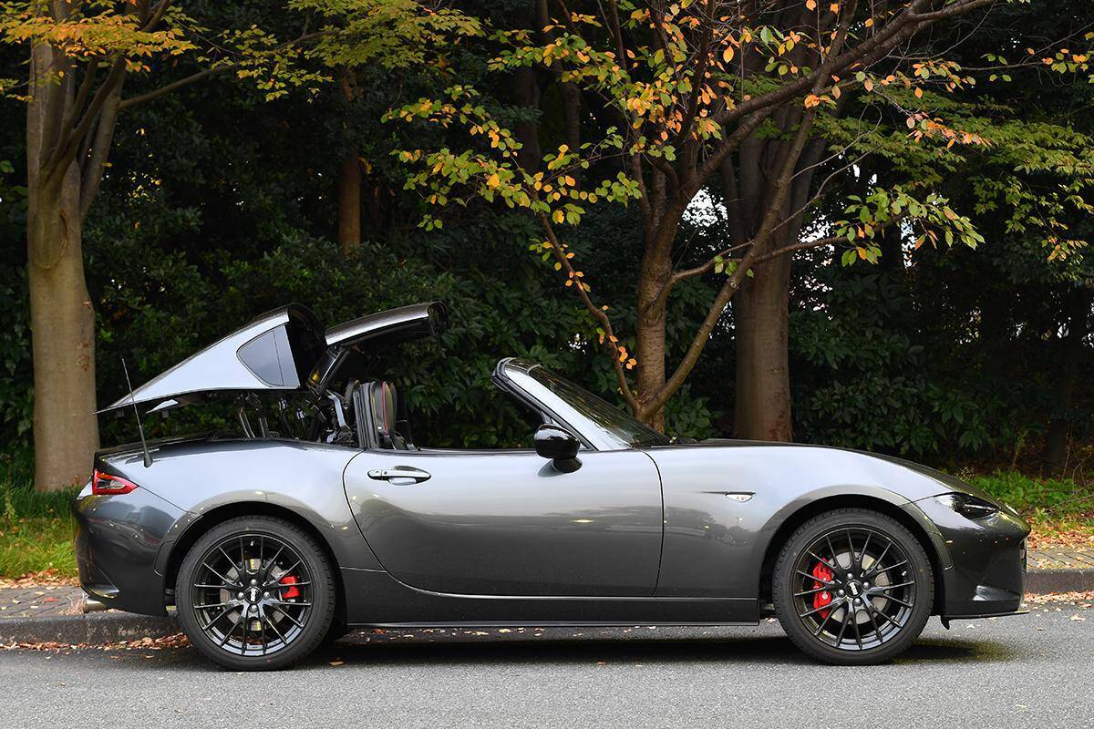 誕生から30年！　永らく愛され続けるロードスターの鮮烈な魅力とは？