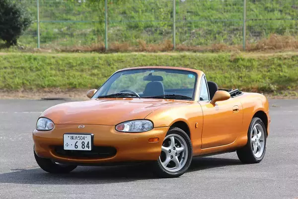 「誕生から30年！　永らく愛され続けるロードスターの鮮烈な魅力とは？」の画像