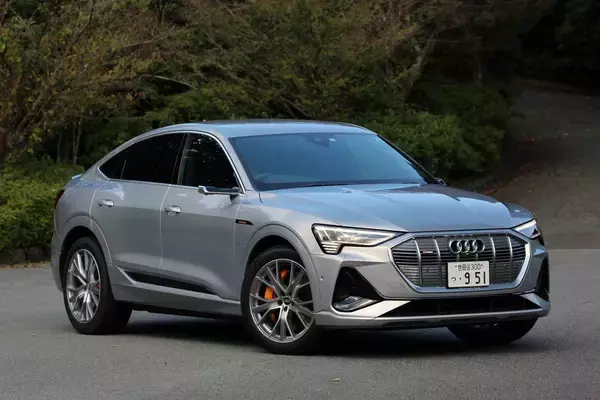 「【速報】2020-2021 日本カー・オブ・ザ・イヤーはスバル・レヴォーグに決定！」の画像