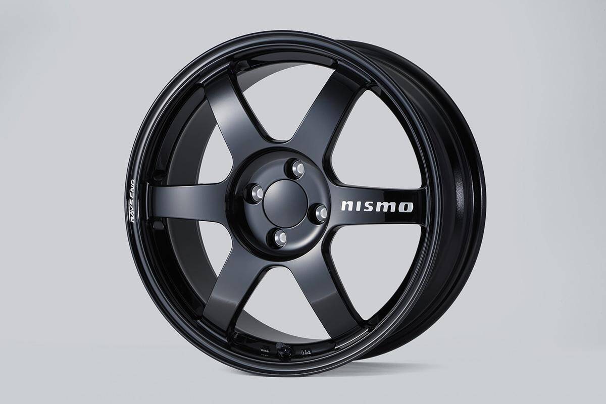 日産マーチ＆ノートニスモS専用！ ニスモから本格ホイール「LM GT4S 