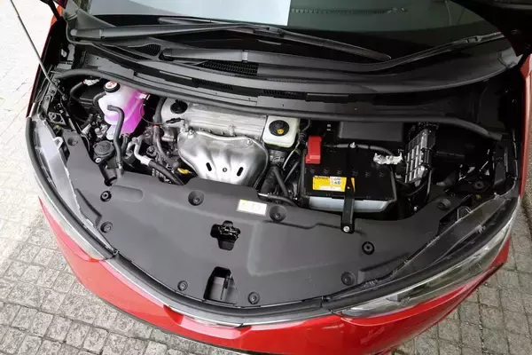 「トヨタ・エスティマの歴史と最終モデルの魅力を紹介！」の画像