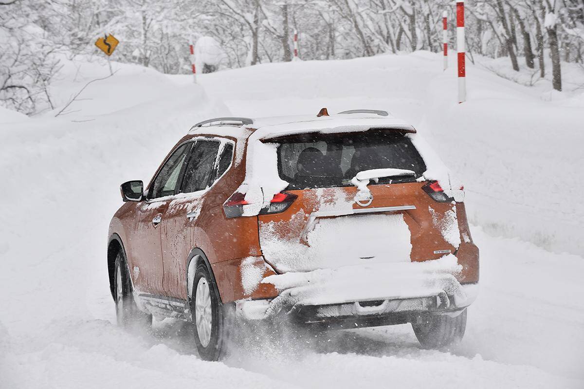 スタッドレス装着の4wd車が陥りがちなワナ レーシングドライバーが警告する雪道走行の 危険性 とは 年12月22日 エキサイトニュース