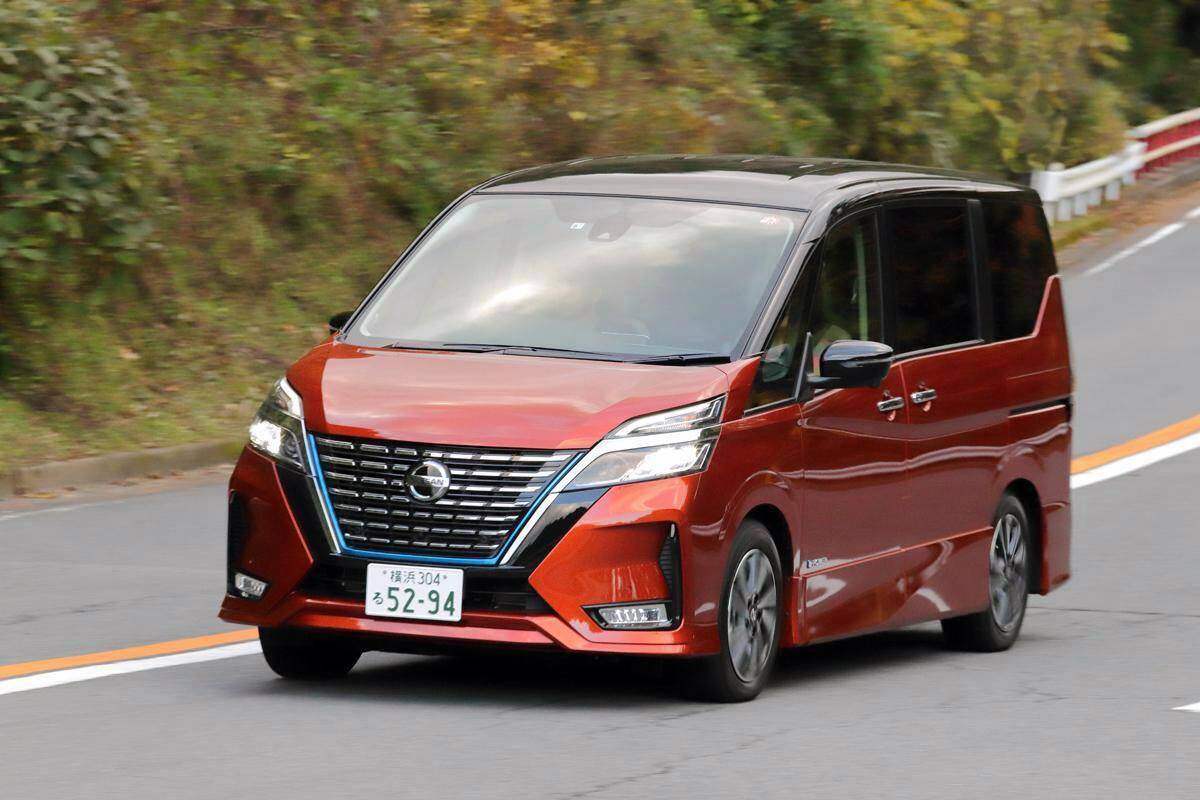 「疲労度」も「楽しさ」も段違いだった！　年末年始に長距離移動をするなら選ぶべきクルマ