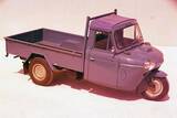 「デザインの「マツダ」は昔から！　初の自動車「３輪トラック」がいま見てもイケてた」の画像1