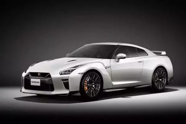 「無理して「高い」の買う必要なし！　下位グレードでも「大満足」できるクルマ８台」の画像