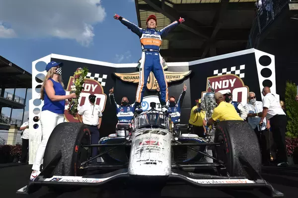 素人目には同じに見える！　「F1」と「インディカー」は何が違うのか？