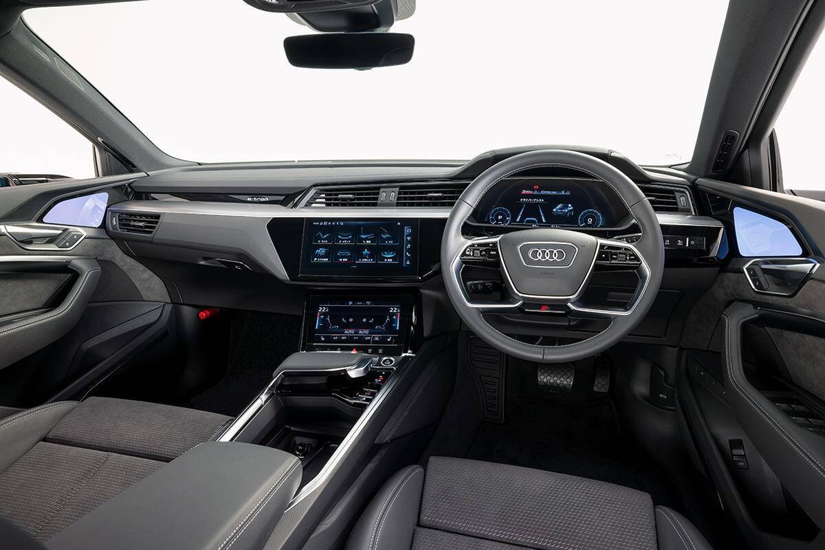 アウディの新世代EVにSUVボディ「Audi e-tron」を追加設定！　71kWhバッテリー搭載モデルも用意