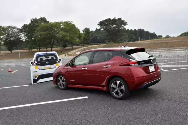 「冬の北海道のレンタカーで「プロパイロット使用不可」の注意書き！　雪道で運転支援装備に頼れないワケ」の画像