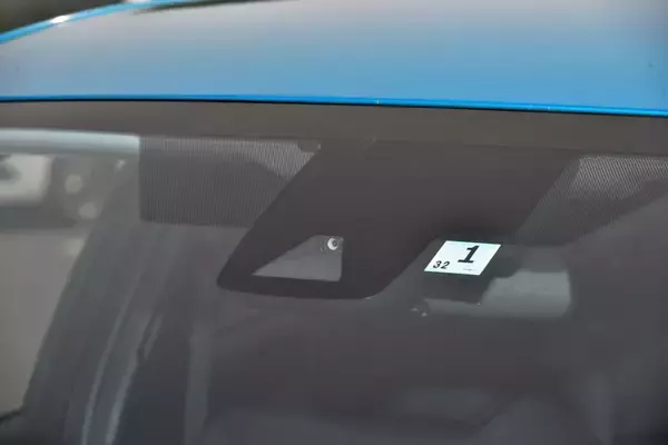 「冬の北海道のレンタカーで「プロパイロット使用不可」の注意書き！　雪道で運転支援装備に頼れないワケ」の画像