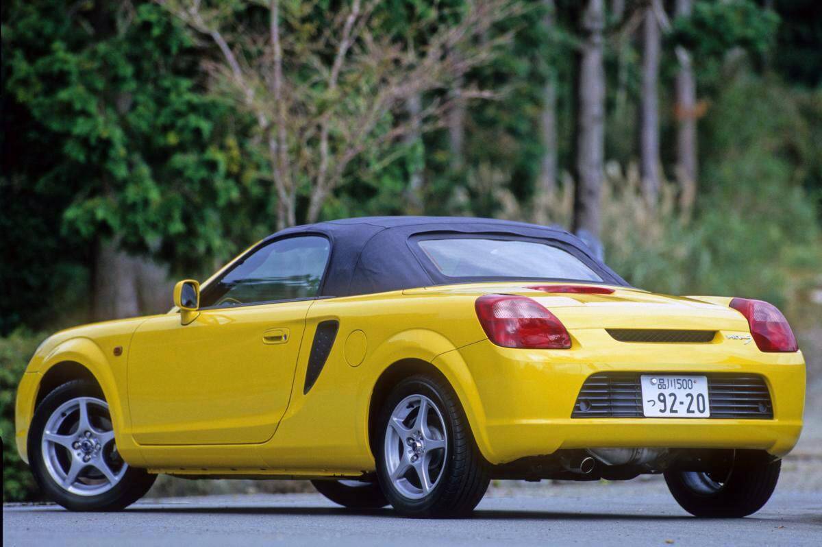 中古車バカ上がりの時代に衝撃の「バーゲン価格」！　「即買い」ありのスポーツモデル４選