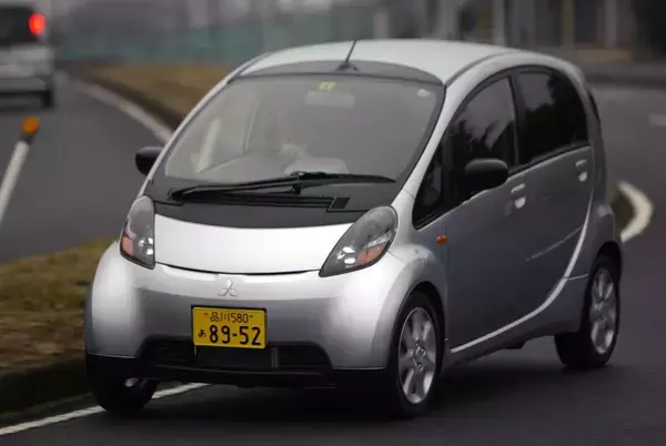 「中古車バカ上がりの時代に衝撃の「バーゲン価格」！　「即買い」ありのスポーツモデル４選」の画像