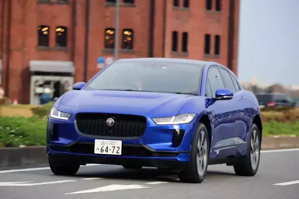 「ガソリン車より「変わり種」モデルも！　リーフやホンダeだけじゃない「日本で買える」英米仏のEV７選」の画像