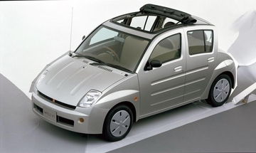 当時は「ぶっ飛びすぎてて」ムリ！　でもいま見ると「オシャレにしか見えない」奇抜コンセプトのクルマ５台