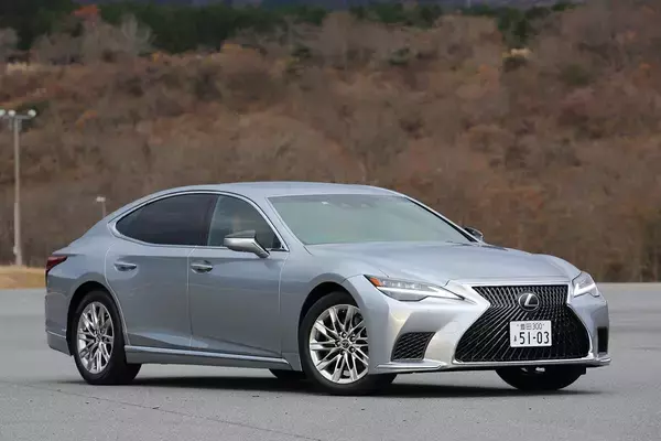 単なる「高級車」以上の使命があった！　トヨタ・センチュリーを途絶えさせてはいけないワケ