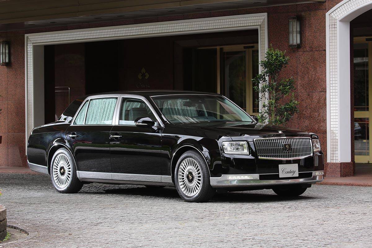 単なる「高級車」以上の使命があった！　トヨタ・センチュリーを途絶えさせてはいけないワケ