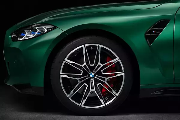 「新型BMW M３＆M４発売！　サーキット走行に特化した仕様も用意」の画像