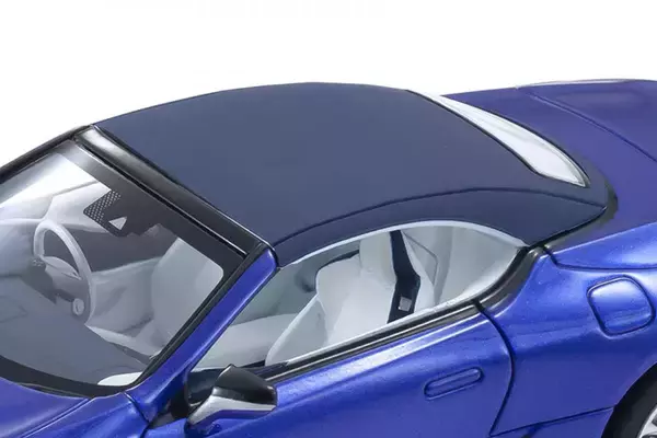 「ソフトトップは着脱可能！　KYOSHO ORIGINAL最新作「レクサスLC500コンバーチブル」発売」の画像