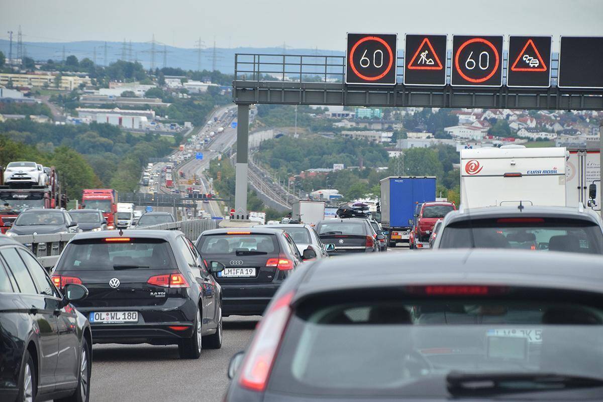 自ら乗ってて自分で疑問！　日本にはあらゆるクルマが揃っているのに「輸入車」に乗るワケ