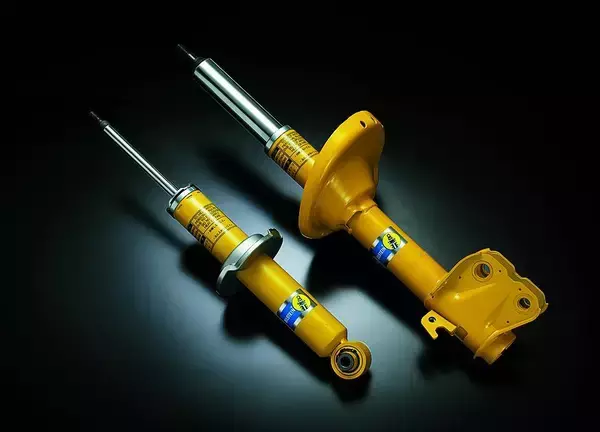 メーカー純正でコラボ採用の「シート」と「ブレーキ」は圧倒的に「レカロ＆ブレンボ」！　ここまで「偏る」理由とは