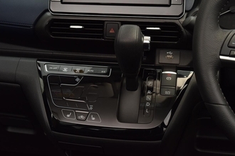 一度経験すると「ナシ」のクルマに戻れない！　「オートブレーキホールド」が有用すぎる