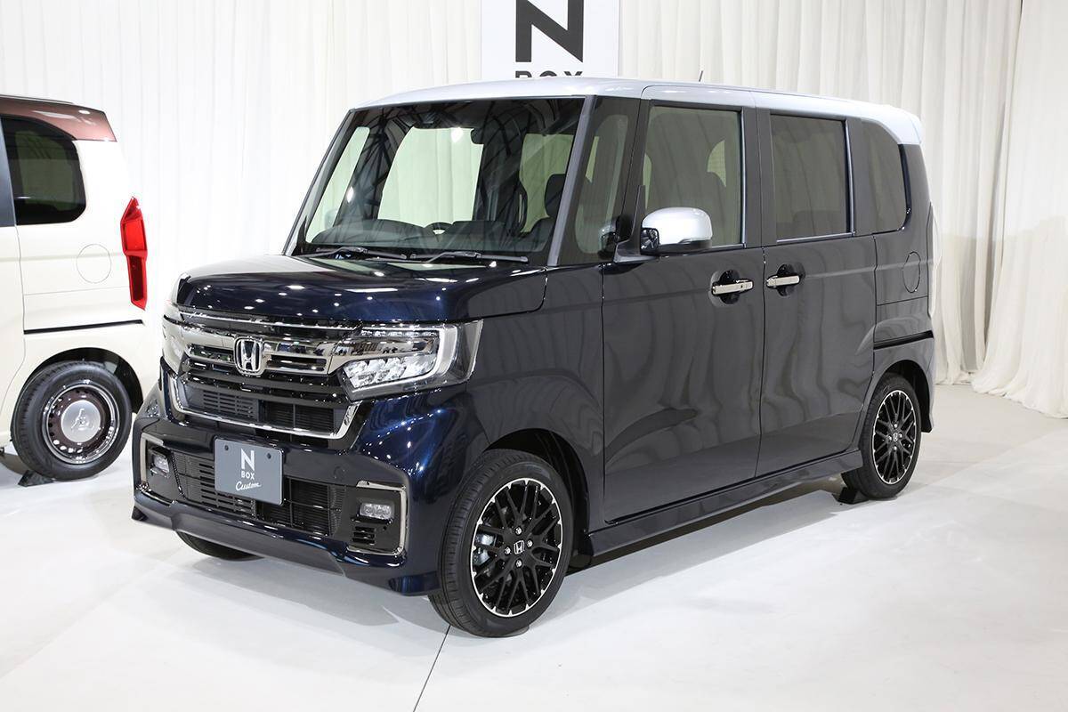 年度末セールでも「トヨタ一強」状態は続く！　コロナ禍でも好調の新車販売の中身