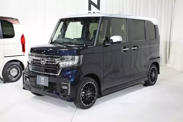 「年度末セールでも「トヨタ一強」状態は続く！　コロナ禍でも好調の新車販売の中身」の画像