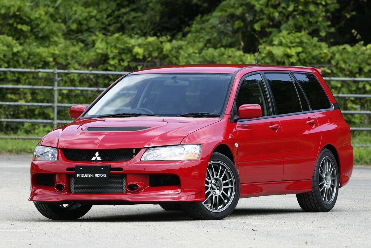 まさかのワゴン車も！　何百台もの市販車からレーシングドライバーが選ぶ「本当に意のままになる」クルマ６選