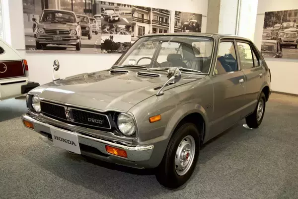 「600馬力なのにリッター20kmも走る「GT-R」が現実になる？　HKSの「プレチャンバ」とは」の画像