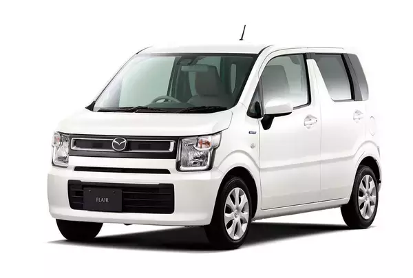 「ギラギラ系から輸入車まで！　よく見れば「大家族」のワゴンＲが偉大すぎる」の画像