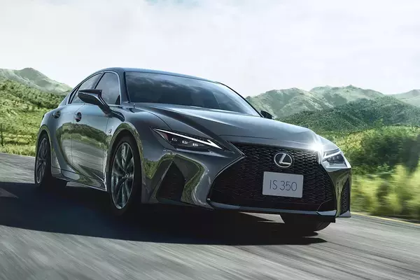 「「内燃機関」中毒者の心に刺さる！　新車で買える圧倒的に気持ちいい「国産エンジン車」７選」の画像