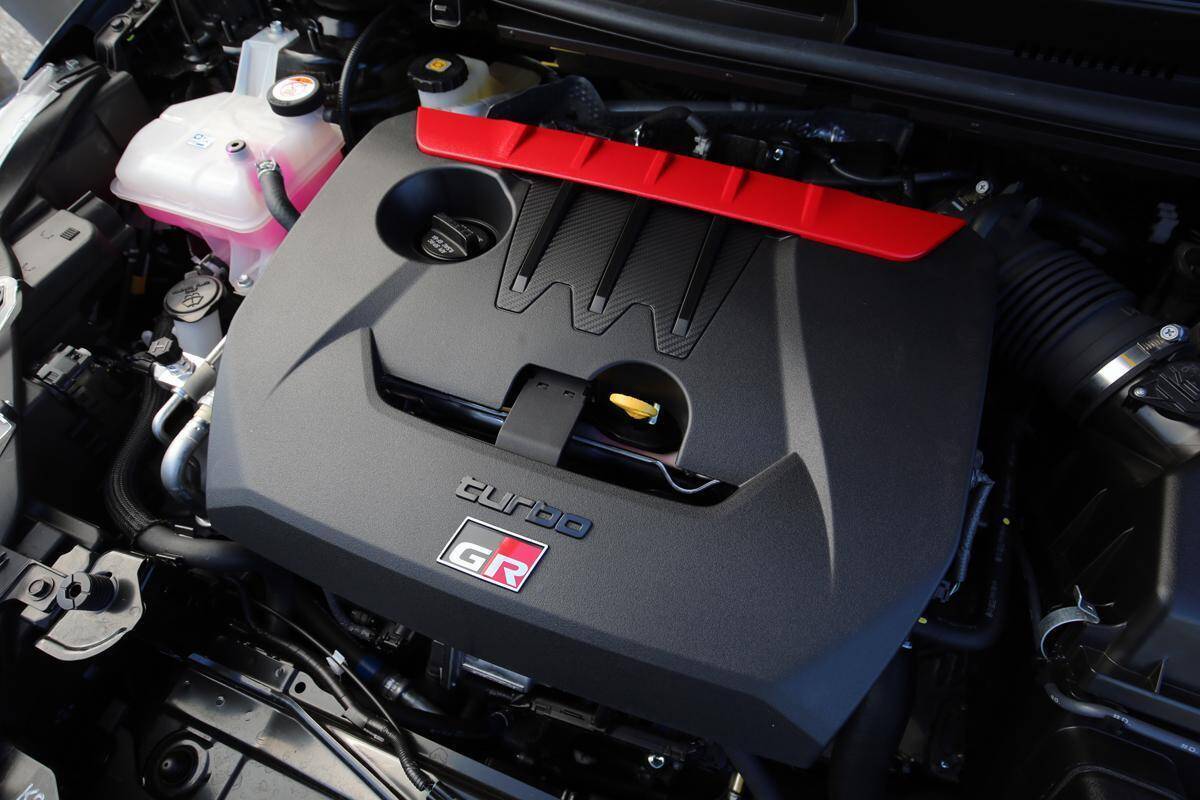 「内燃機関」中毒者の心に刺さる！　新車で買える圧倒的に気持ちいい「国産エンジン車」７選