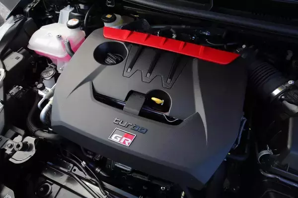 「「内燃機関」中毒者の心に刺さる！　新車で買える圧倒的に気持ちいい「国産エンジン車」７選」の画像