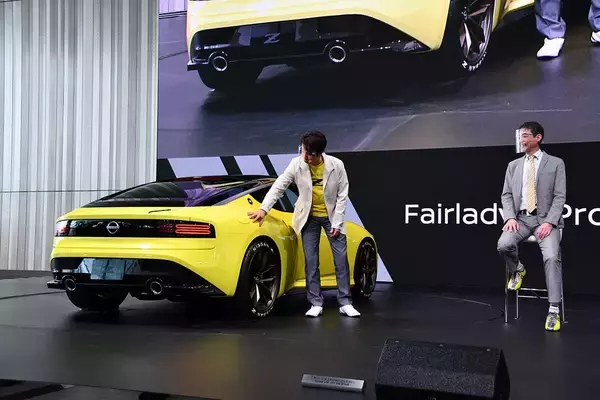 「伝統と最先端を融合したデザイン！　新型フェアレディZに込めたキーマンの願いとは」の画像