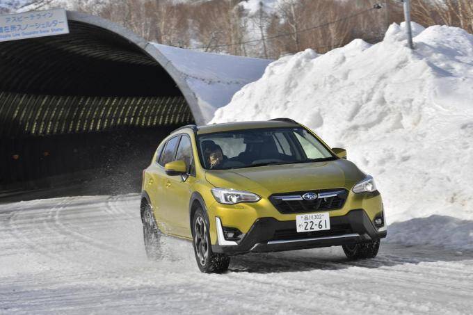 【試乗】SUBARUイチのおしゃれ番長XV！　雪道での「頼れる感」も圧倒的
