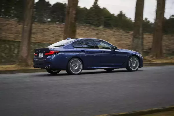 BMWアルピナ D5 Sが発売開始！　最高出力347馬力を発揮する高性能ラグジュアリーセダン