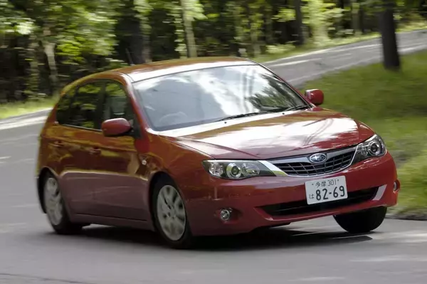 「スバルは「マニア男子向け」の「モデルだらけ」は思い込み！　じつは女性にピッタリのクルマ５選」の画像