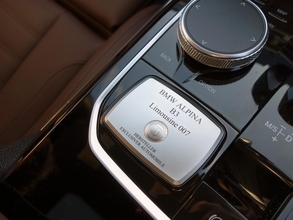 バカっ速だけどジェントル！　BMWに魔法をかけた「アルピナ」って何？